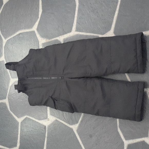 London Fog Black Insulated Snowbib SIZE 3T - Picture 1 of 4